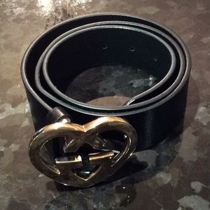 Gucci Black Leather/Gold Heart Belt